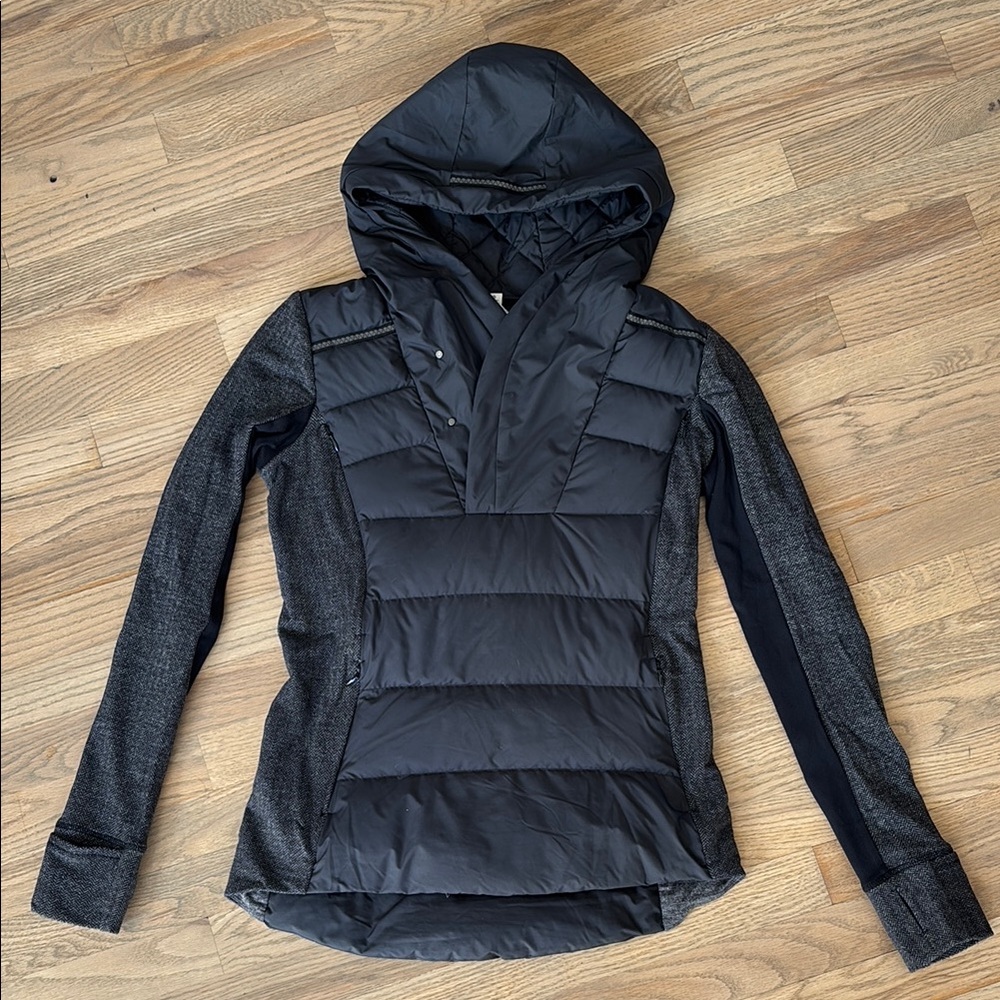 Lululemon Women's Black Hooded Down Jacket